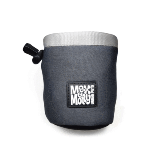 Max-&-Molly-Dispensador Treats
